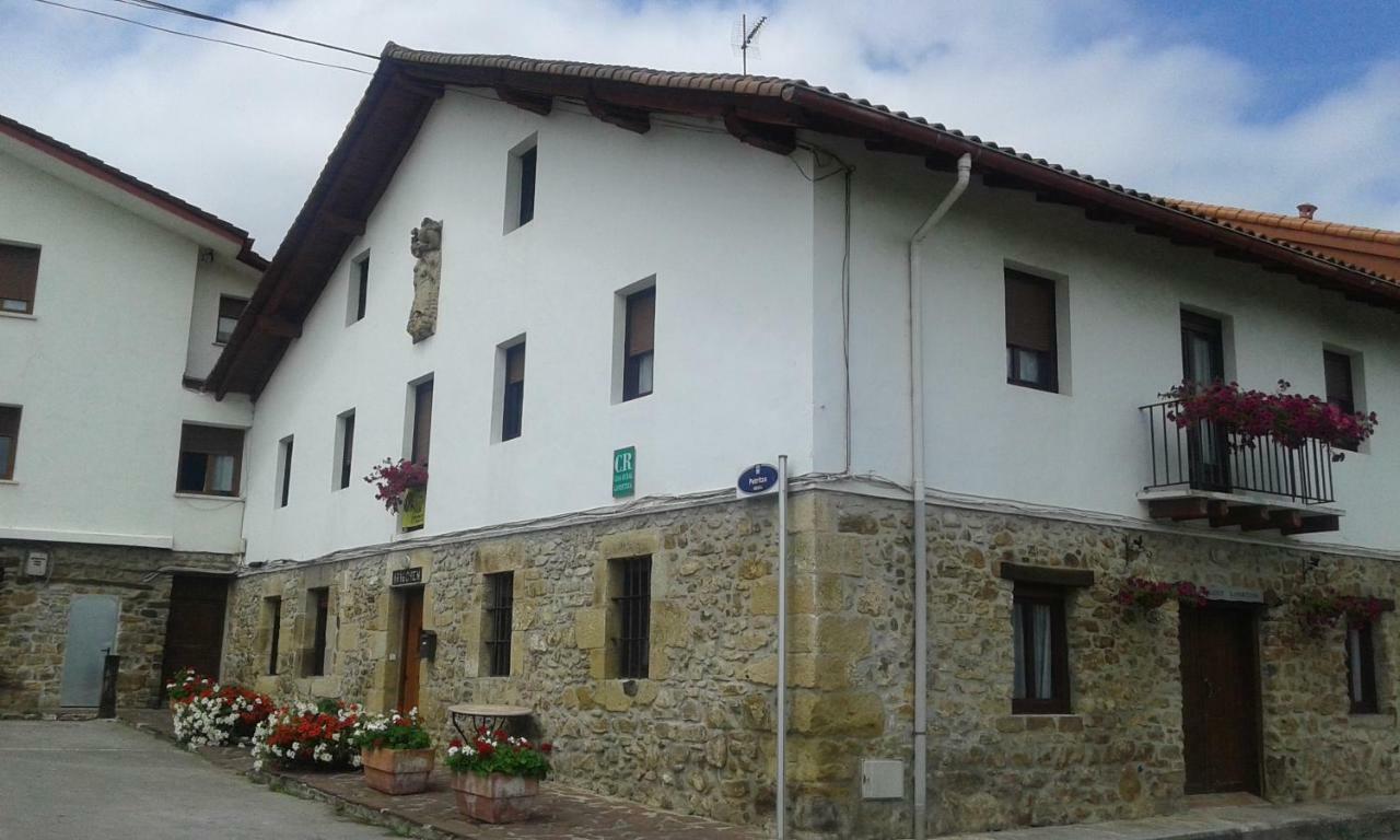 Casa Rural Irigoien Сан-Себастьян Екстер'єр фото